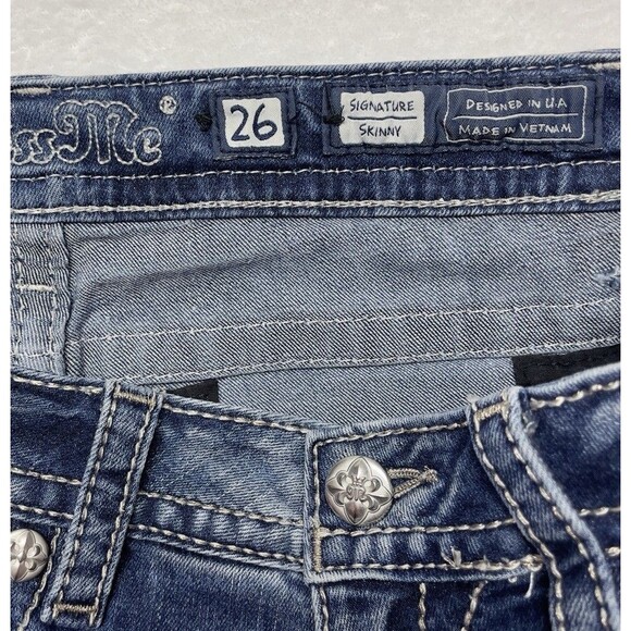 Miss Me Signature Skinny Women's Size 26 Patched Distressed Rhineston Jeans - Picture 6 of 14